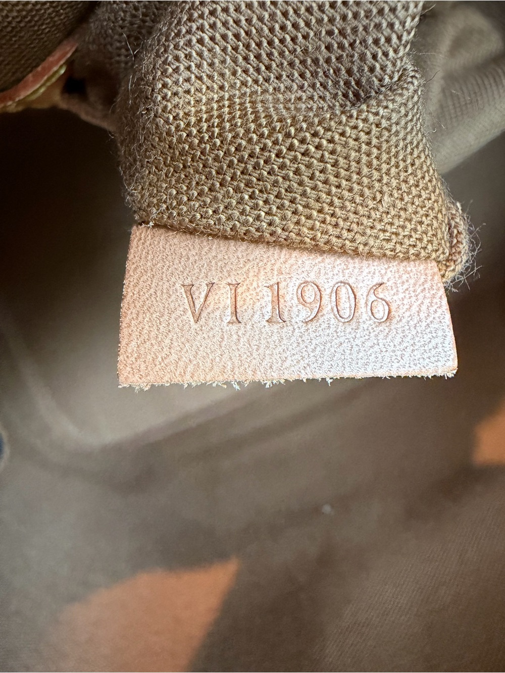 Louis Vuitton ‘Alma PM’ - Picture 11 of 12